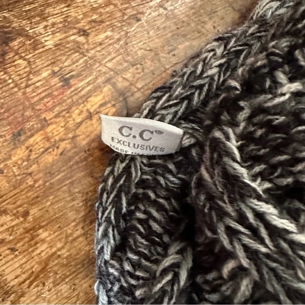 NWT CC Soft Knit Infinity Scarf